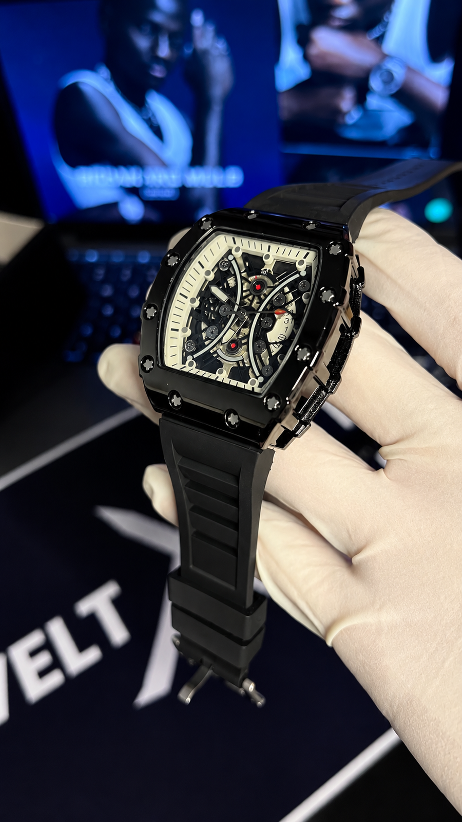 Tonneau Skeleton Black
